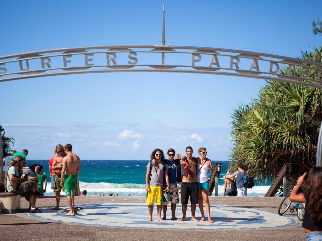 Surfers Paradise Yha Southport ภายนอก รูปภาพ